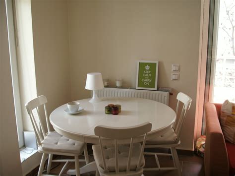 At your doorstep faster than ever. Beautiful White Round Kitchen Table and Chairs - HomesFeed