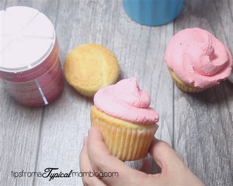 Once the filling is in place, just pop the flat circle of cake back into place. How to Frost a Cupcake with a Zip Lock Bag- Video Tutorial ...