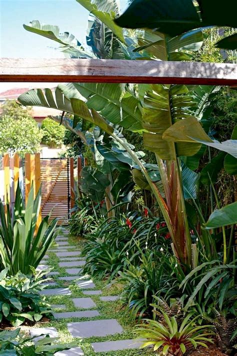 30 Amazing And Beautiful Tropical Garden Ideas 12 Gardenideazcom