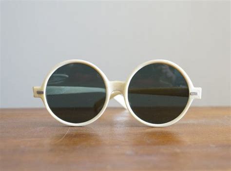 Vintage White Round Sunglasses Etsy Round Sunglasses White Vintage