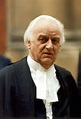 John Thaw Lost Battle with Cancer at 60 — Inside the 'Inspector Morse ...
