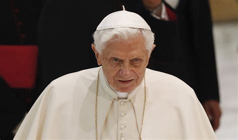 Pope Benedict Xvi Responds To Criticism Of His Reflection On The Sex Abuse Crisis America Magazine