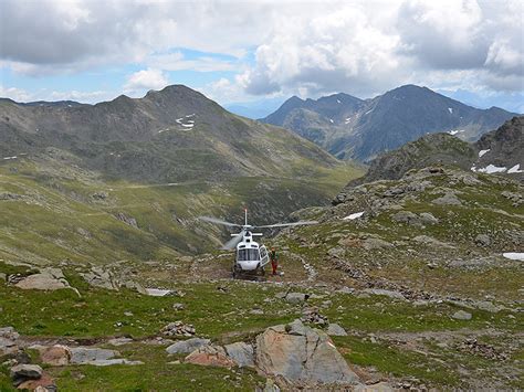 Flaggerschartenhütte 2481 M Marburger Hütte In Südtirol