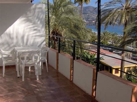 Alquiler piso amueblado almuñecar centro. APARTAMENTOS PLAYA TROPICAL (ALMUÑECAR): APARTAMENTOS