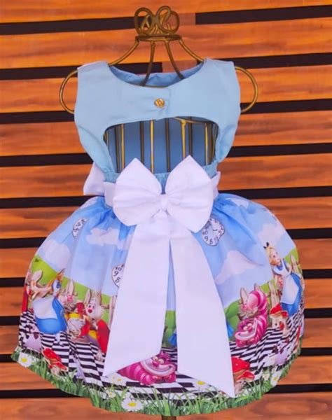 Vestido Alice No País Das Maravilhas Mod8 Tam1 Ou 2 Anos No Elo7