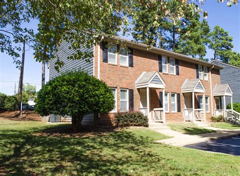 Forest Edge Townhomes Apartments In Raleigh Nc