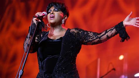 Anita Baker Wants Her Masters Back Getting Them Wont Be Easy