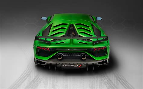 2880x1800 2018 Lamborghini Aventador Svj Rear Macbook Pro Retina Hd 4k