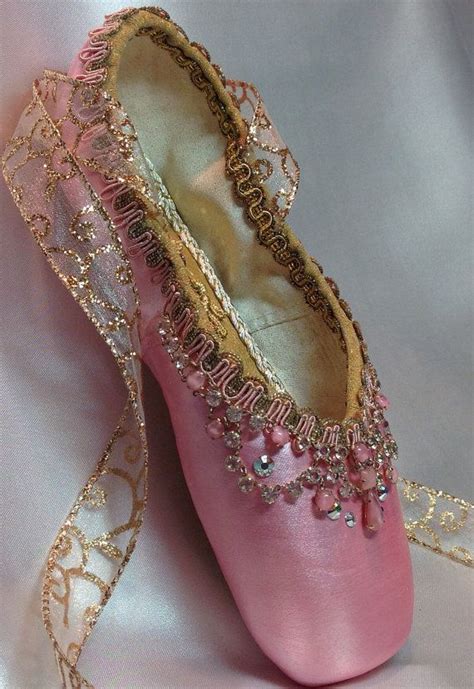 Pink And Gold Decorated Pointe Shoe With Vintage Jewels Aurora