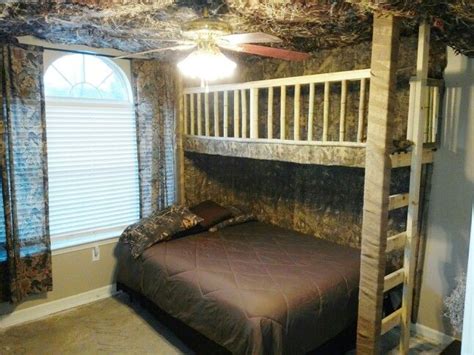 Check out our camouflage bedroom selection for the very best in unique or custom, handmade did you scroll all this way to get facts about camouflage bedroom? Camouflage bedroom with loft | Camouflage bedroom, Camo ...