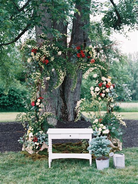 32 Diy Wedding Arbors Altars And Aisles Diy