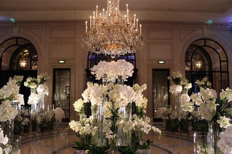 Jun 29, 2021 · while there are some expensive flowers on the market, there are also plenty of affordable blooms available in all seasons too. Jeff Leatham Masterclass at the Four Seasons Hotel George ...