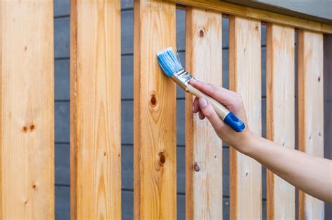 Protect Your Fence With The Best Stain For Fences