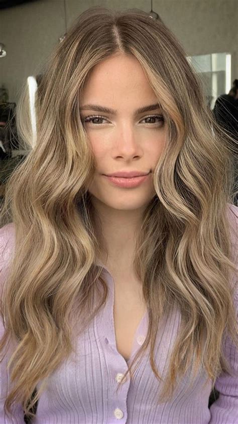 Best Hair Colours To Look Younger Blonde With Highlights