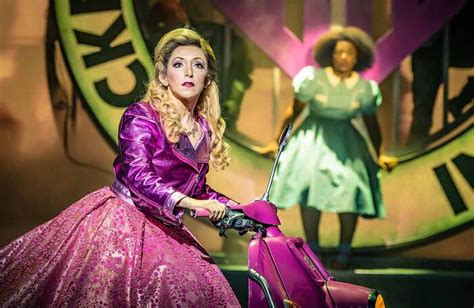 The Wizard Of Oz Review At Curve Theatre Leicester