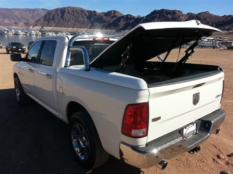 DODGE RAM CREW CAB TOPUP COVER MIT STYLING BAR TOPUP COVER Fibertek The Perfect