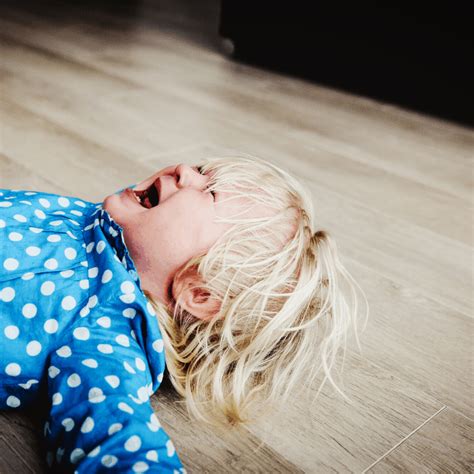 How To Calm Your Childs Temper Tantrum Simply And Effectively A