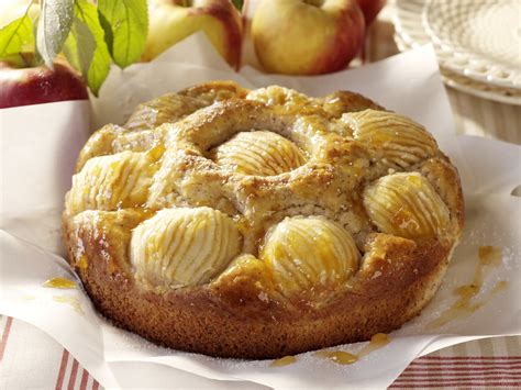 Maybe you would like to learn more about one of these? Haselnuss-Apfel-Kuchen Rezept | EAT SMARTER