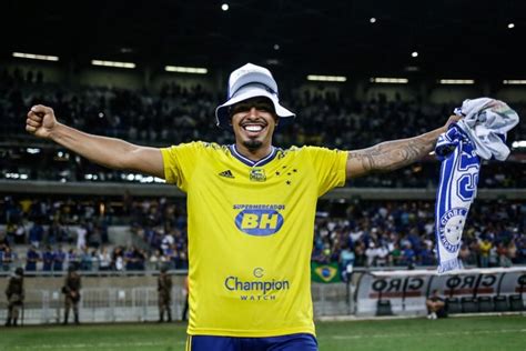 Com Futuro Incerto Matheus Bidu Reitera Desejo De Permanecer No Cruzeiro ‘quero Ficar IstoÉ