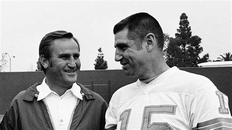Earl Morrall Is Dead At 79 Led 2 Teams To Super Bowl The New York Times