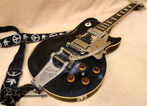Neil Babe S Old Black Gibson Epiphone Rare Guitars Cool Guitar