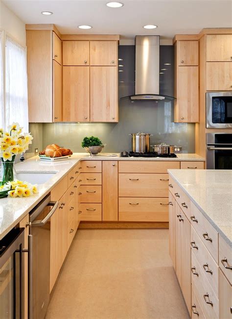 Light Maple Kitchen Cabinets Luxury Maple Cabinets With Subway