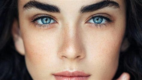 The Most Gorgeous Eyeshadow Looks For Blue Eyes The