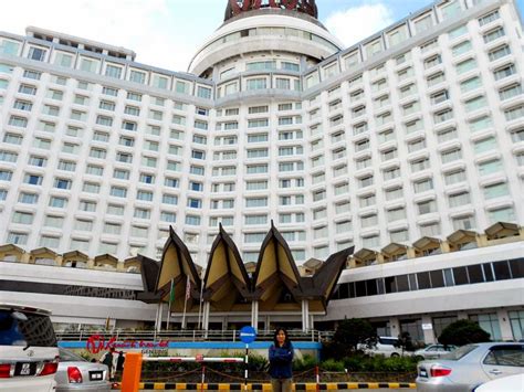 Hotels in genting highlands start at $27 per night. anythinglily: Where To Stay In Genting Highland?