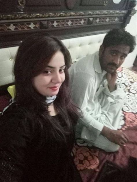 Indianpakibabes Pakistani Gorgeous Babe Expose Part ½hoor Ki Baghal