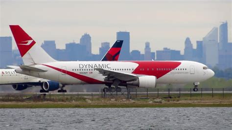 Dynamic Airways Boeing 767 200er N253my Early Takeoff From New York