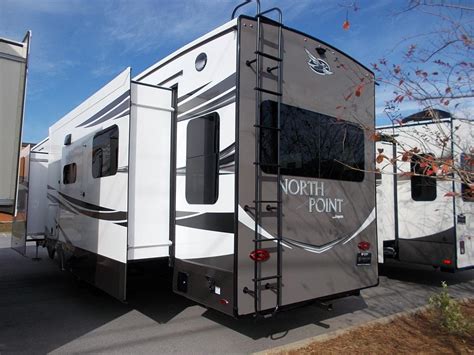 Could the 377rlbh be the right fifth wheel for you? SOLD 2020 Jayco North Point 377RLBH