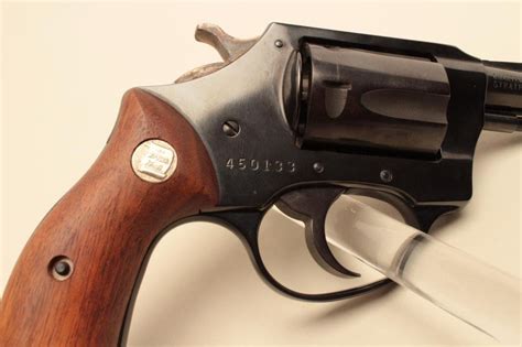 Charter Arms Undercover Model Da Revolver 38 Special Caliber2 Barrel