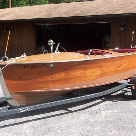 Chris Craft Ladyben Classic Wooden Boats For Sale