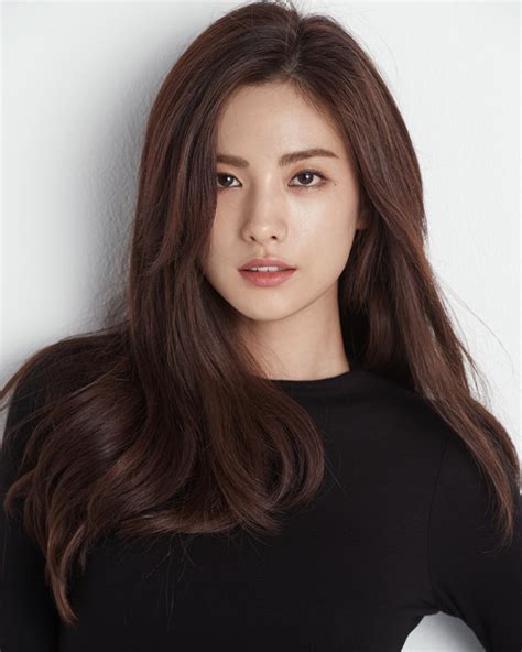 Ex After School Member Nana Continues Relationship With Pledis