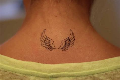 45 Pictures Of Angel Wing Tattoos Meaning And Designs