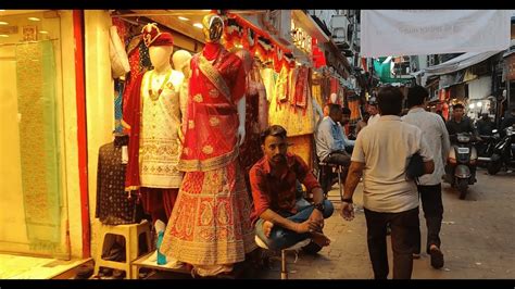 A Day In Old Ahmedabad Ahmedabad Market Ratanpole Laal Darawaza