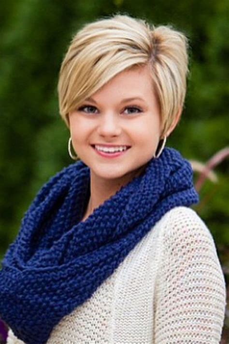 Sassy Short Hairstyles For Round Faces See More Glaminati Com