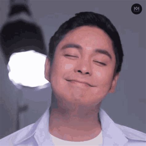 Coco Martin Smiling  Cocomartin Smiling Smirking Discover And Share S