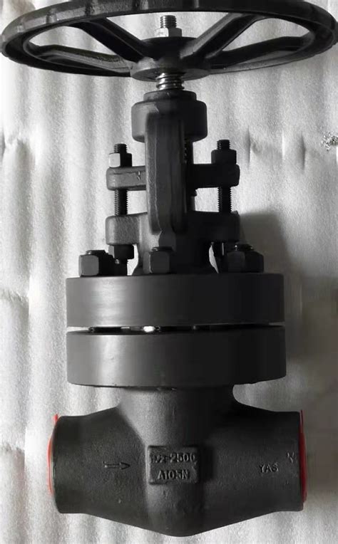 Bs Dn Lb High Pressure Globe Valve With Forged Steel Butt Weld Connection Bolt Bonnet