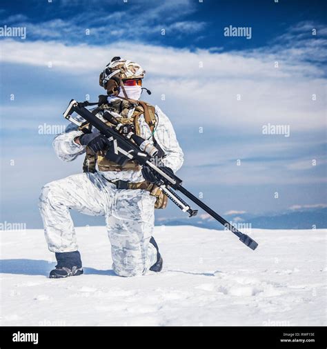 Army Soldier With Sniper Rifle In Action In The Arctic Stock Photo Alamy