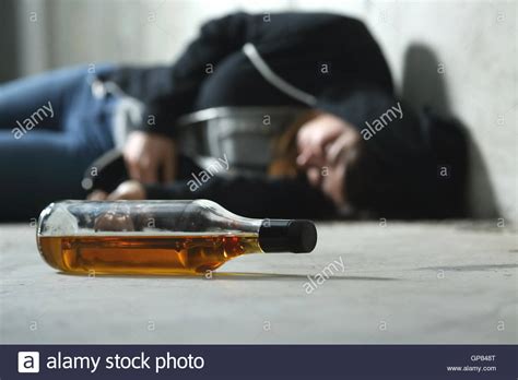 Drunk Person Lying Street Stockfotos Und Bilder Kaufen Alamy