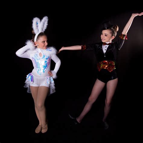 Custom Competition And Recital Dance Costumes Da Designs Dancewear