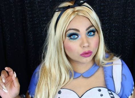 Alice In Wonderland Halloween Makeup Ideas Popsugar Beauty Popsugar