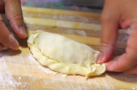 How To Make Homemade Empanada Dough No Bake Pinoy Easy Recipes
