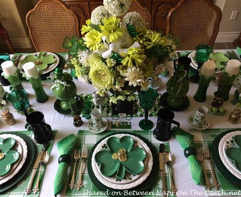 A Festive St Patricks Day Table Setting