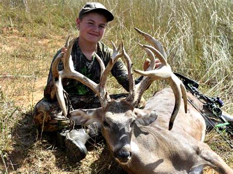 Kentucky Eighth Grader Tags A 238 Inch Record Book Buck Outdoor Life