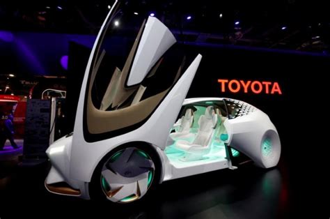 2020 Concept Toyota To Test Self Driving Talking Cars