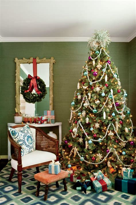 Collect more interior design ideas: Christmas Tree Decorating Ideas - Southern Living