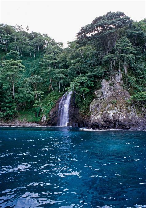 Cocos Waterfall In Cocos Island Costa Rica Cocos Island Costa Rica