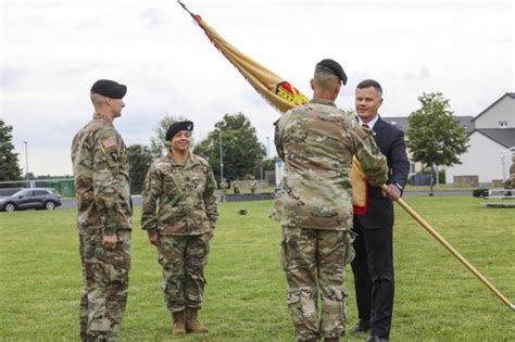 Imcom Europe Welcomes New Command Sergeant Major Article The United